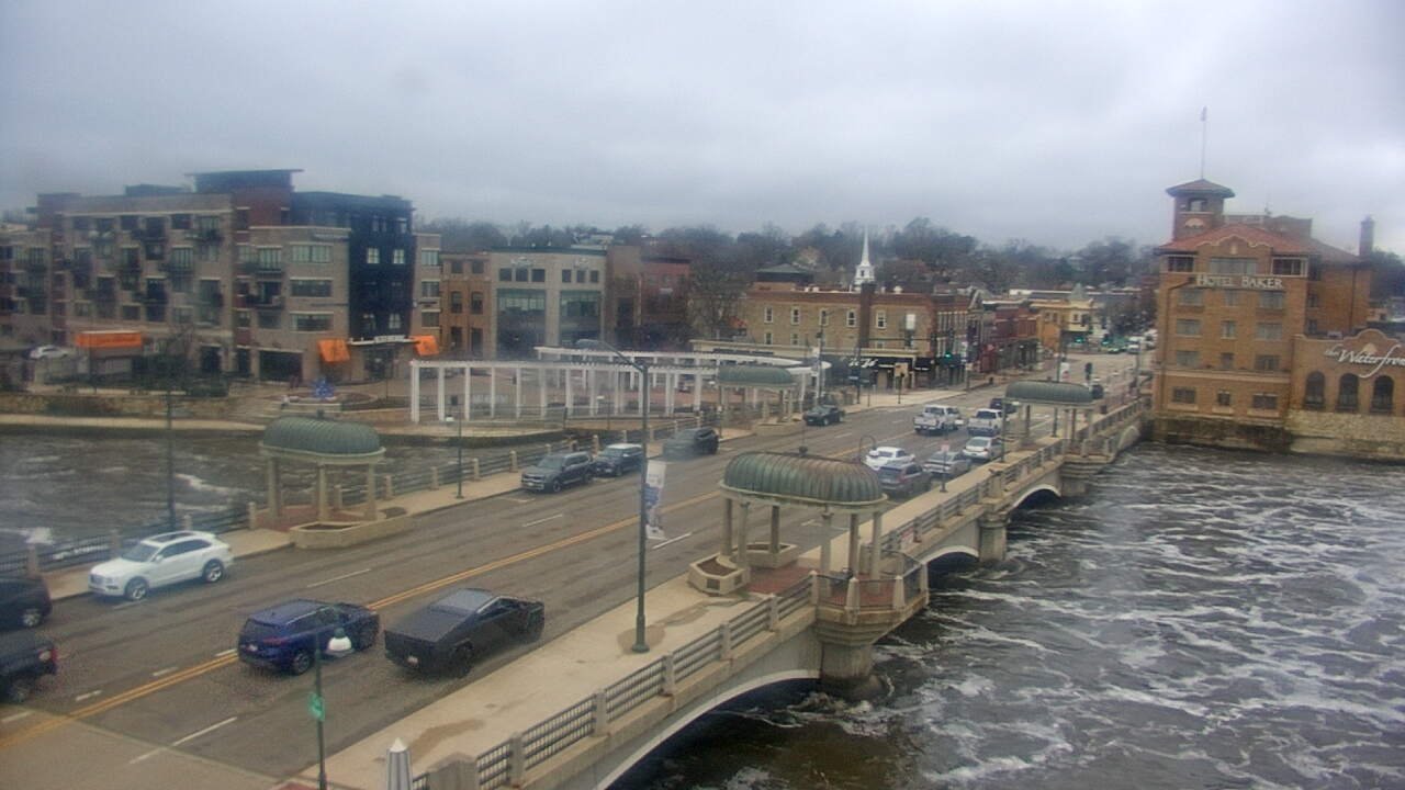 Thumbnail for current weather camera view from City of St Charles in St. Charles, Illinois