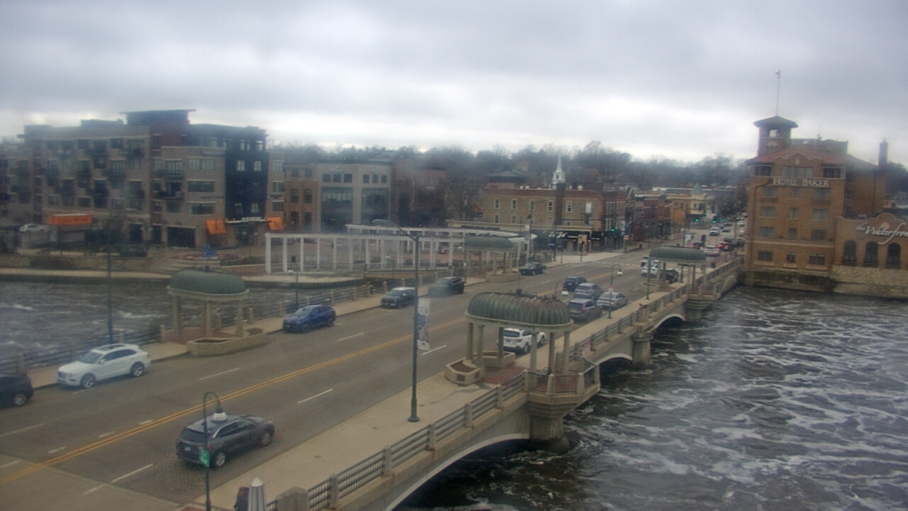 Thumbnail for current weather camera view from City of St Charles in St. Charles, Illinois