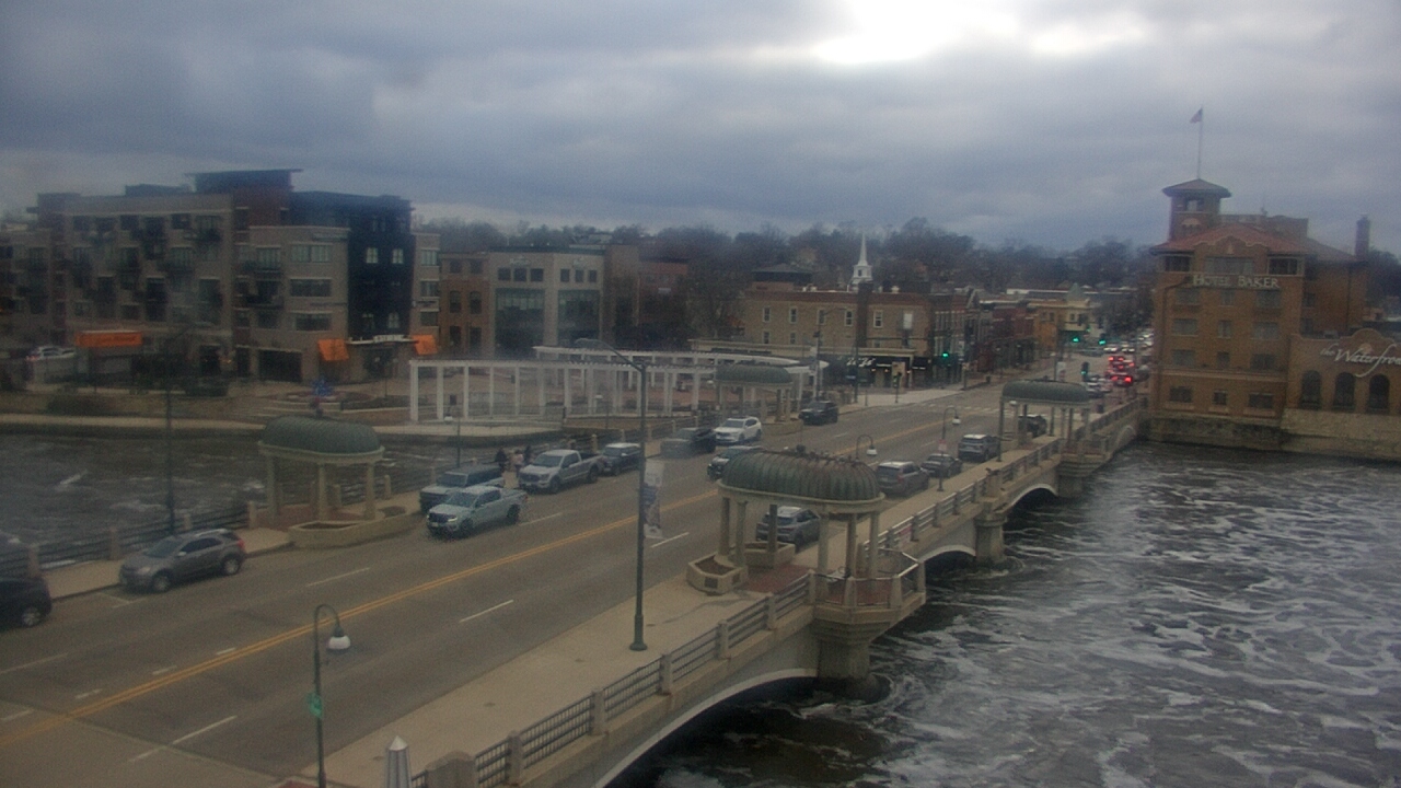 Thumbnail for current weather camera view from City of St Charles in St. Charles, Illinois