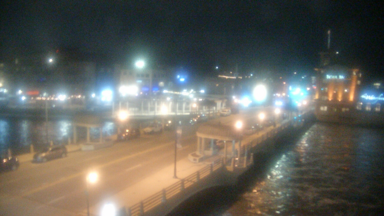 Thumbnail for current weather camera view from City of St Charles in St. Charles, Illinois