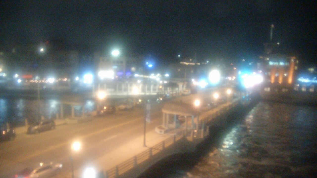 Thumbnail for current weather camera view from City of St Charles in St. Charles, Illinois