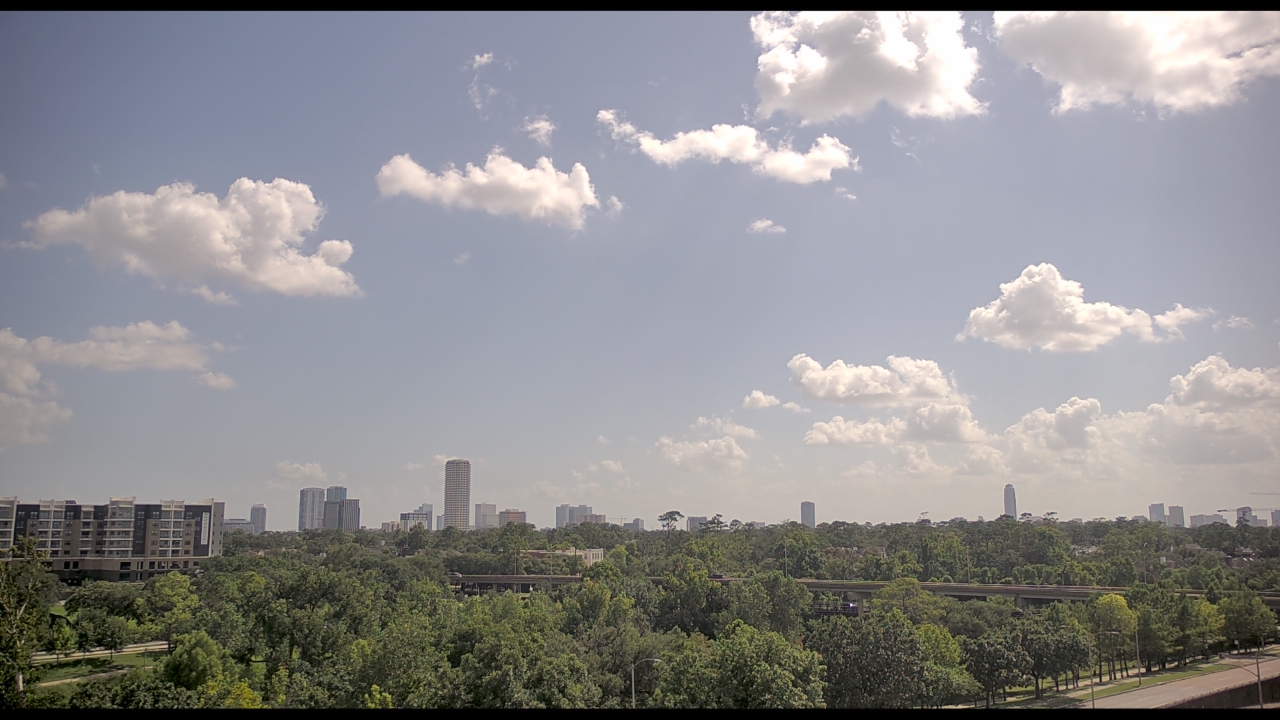 Thumbnail for current weather camera view from St Thomas High School in Houston, Texas
