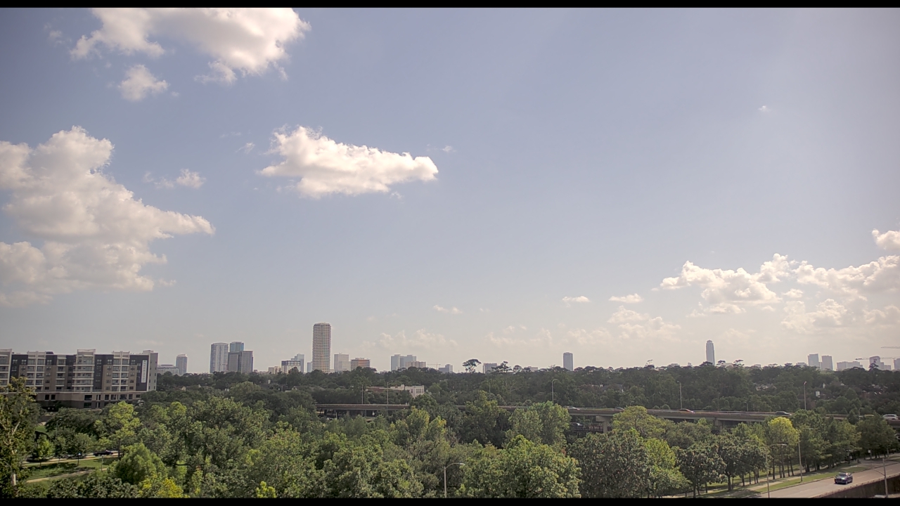 Thumbnail for current weather camera view from St Thomas High School in Houston, Texas