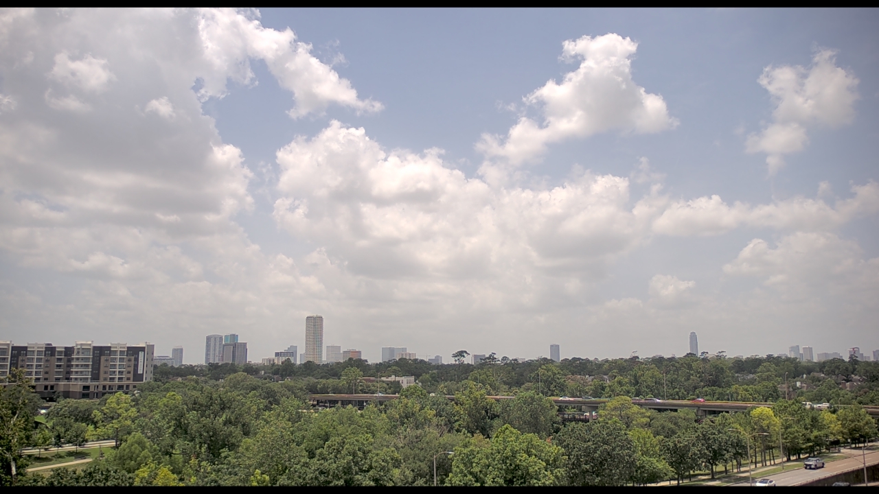 Thumbnail for current weather camera view from St Thomas High School in Houston, Texas
