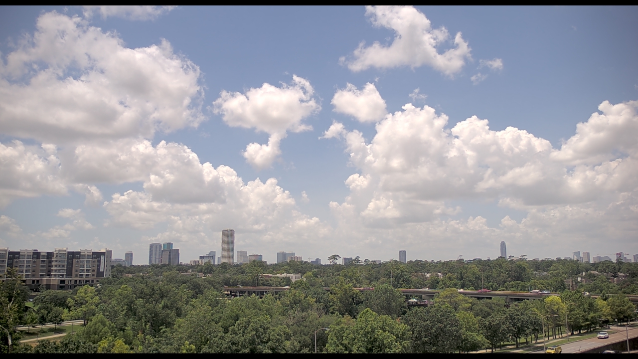 Thumbnail for current weather camera view from St Thomas High School in Houston, Texas