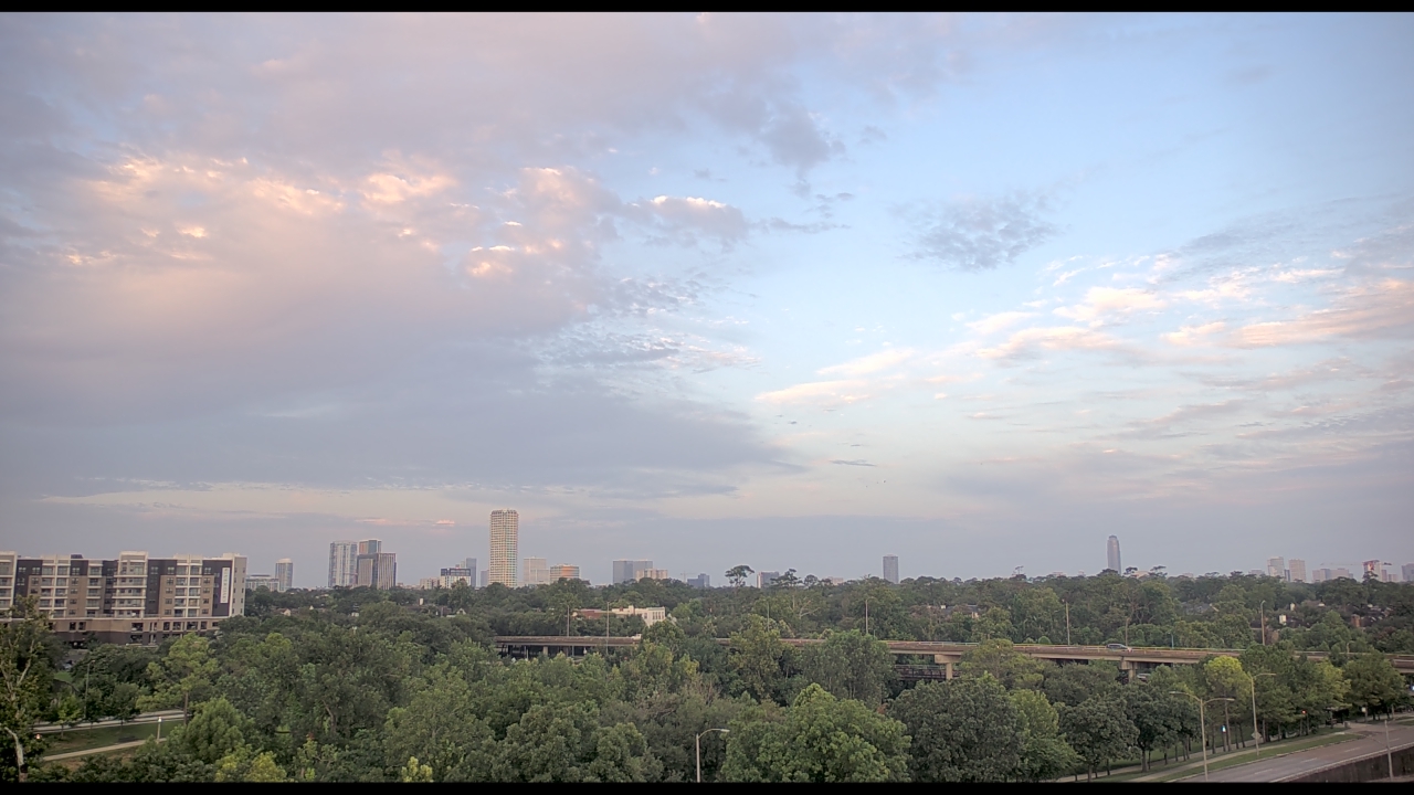 Thumbnail for current weather camera view from St Thomas High School in Houston, Texas