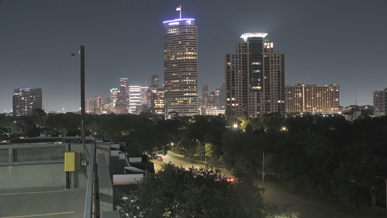 Thumbnail for current weather camera view from St Thomas High School in Houston, Texas