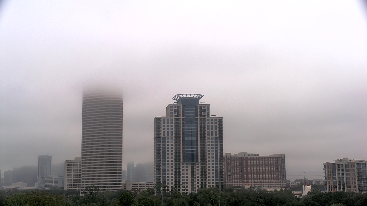 Thumbnail for current weather camera view from St Thomas High School in Houston, Texas