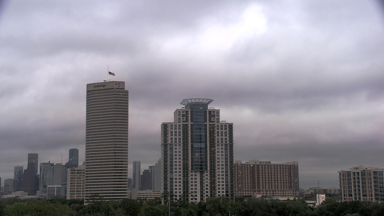 Thumbnail for current weather camera view from St Thomas High School in Houston, Texas