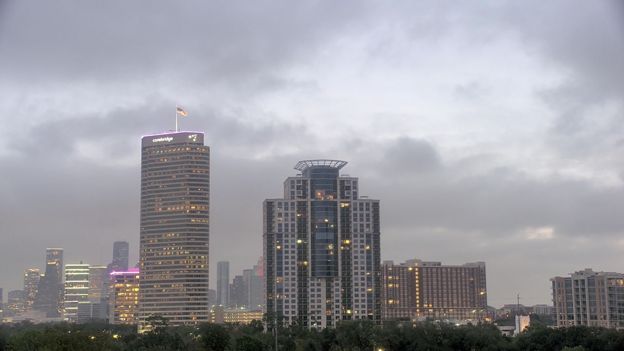 Thumbnail for current weather camera view from St Thomas High School in Houston, Texas