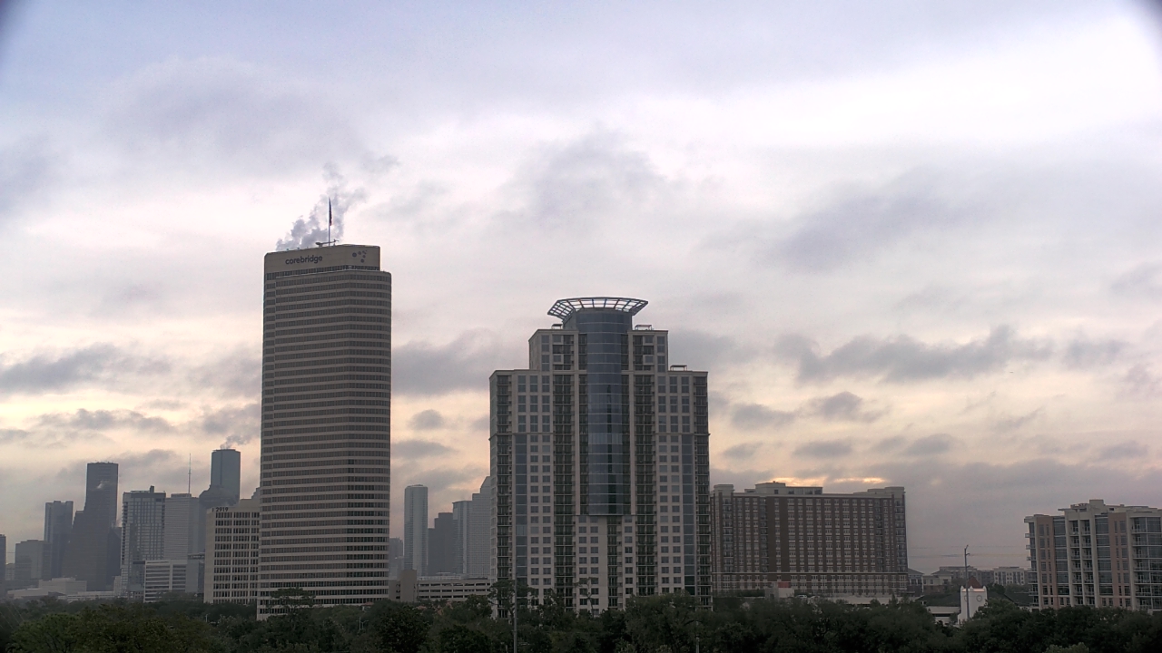 Thumbnail for current weather camera view from St Thomas High School in Houston, Texas