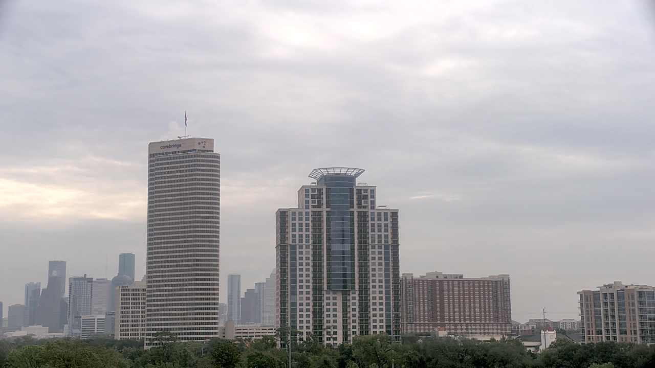 Thumbnail for current weather camera view from St Thomas High School in Houston, Texas