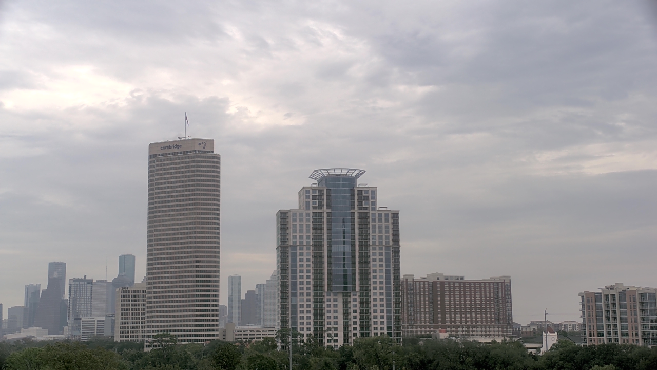 Thumbnail for current weather camera view from St Thomas High School in Houston, Texas