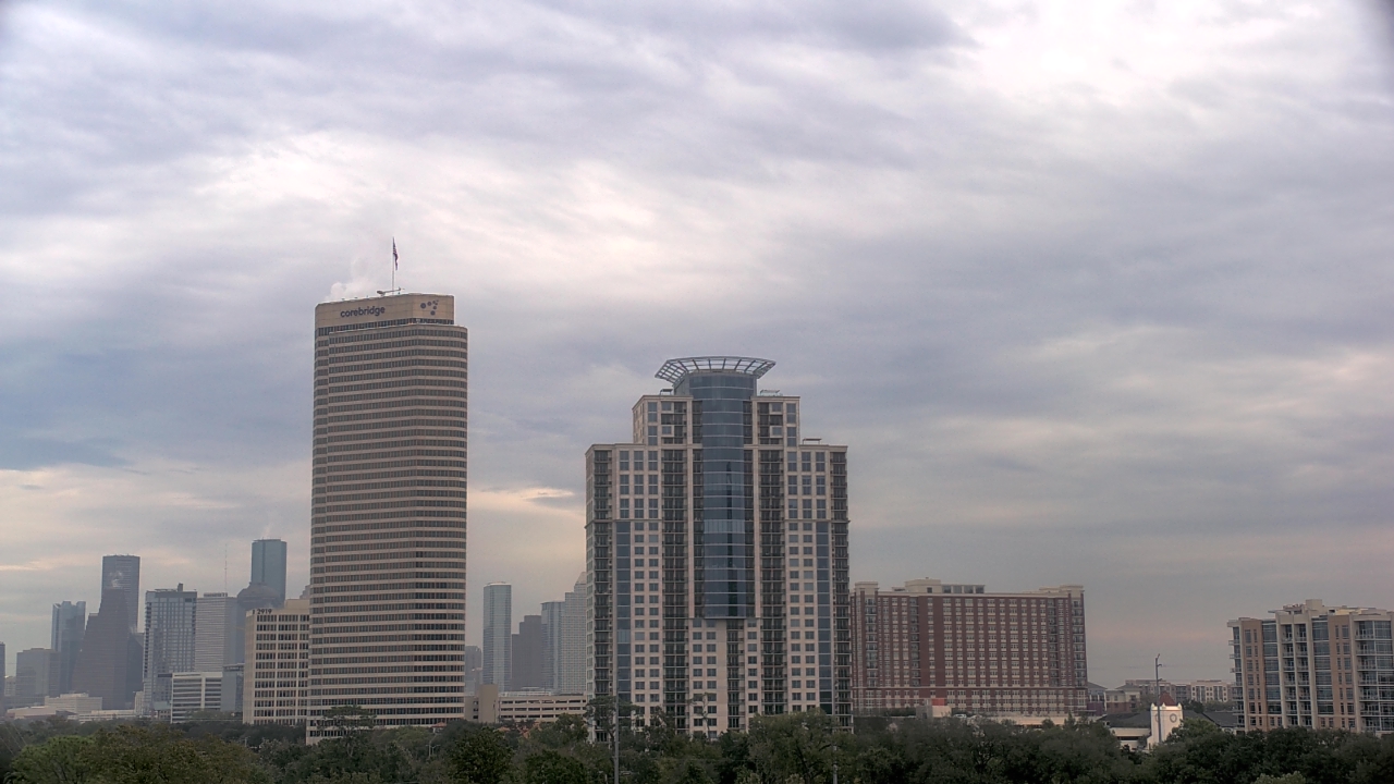 Thumbnail for current weather camera view from St Thomas High School in Houston, Texas