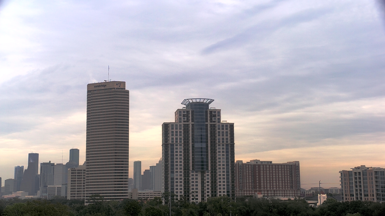 Thumbnail for current weather camera view from St Thomas High School in Houston, Texas