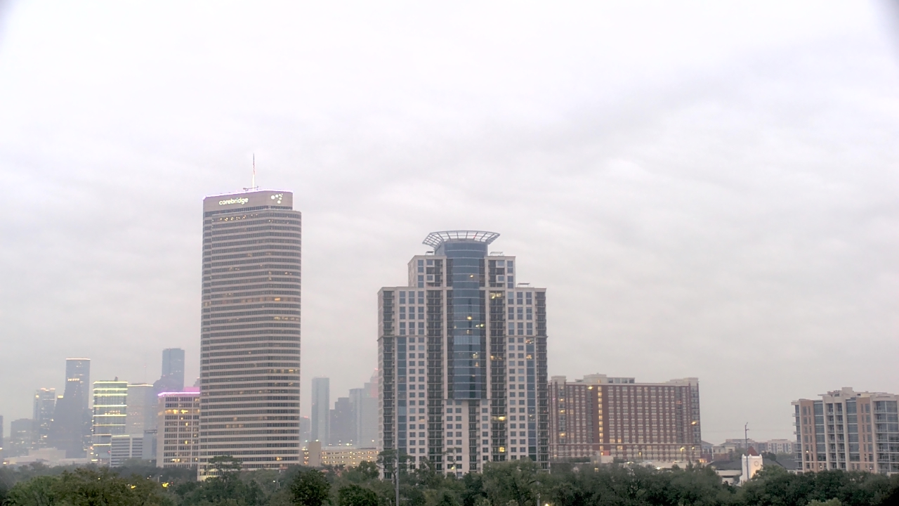 Thumbnail for current weather camera view from St Thomas High School in Houston, Texas