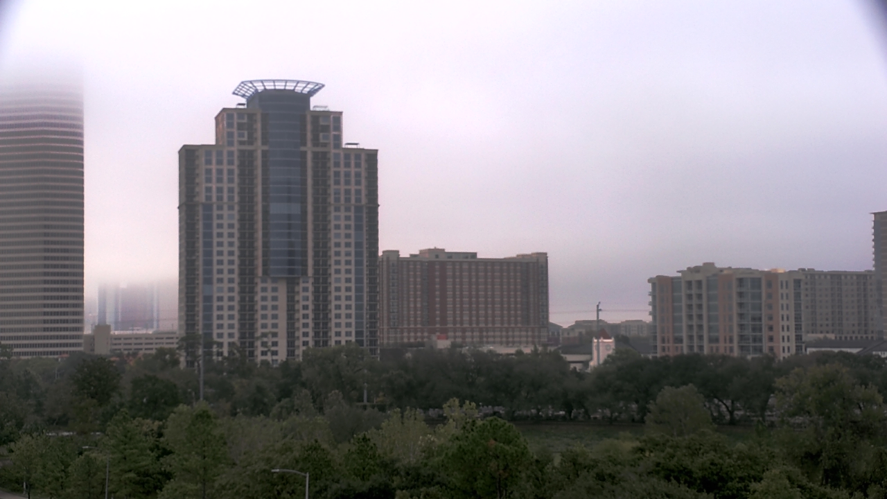 Thumbnail for current weather camera view from St Thomas High School in Houston, Texas