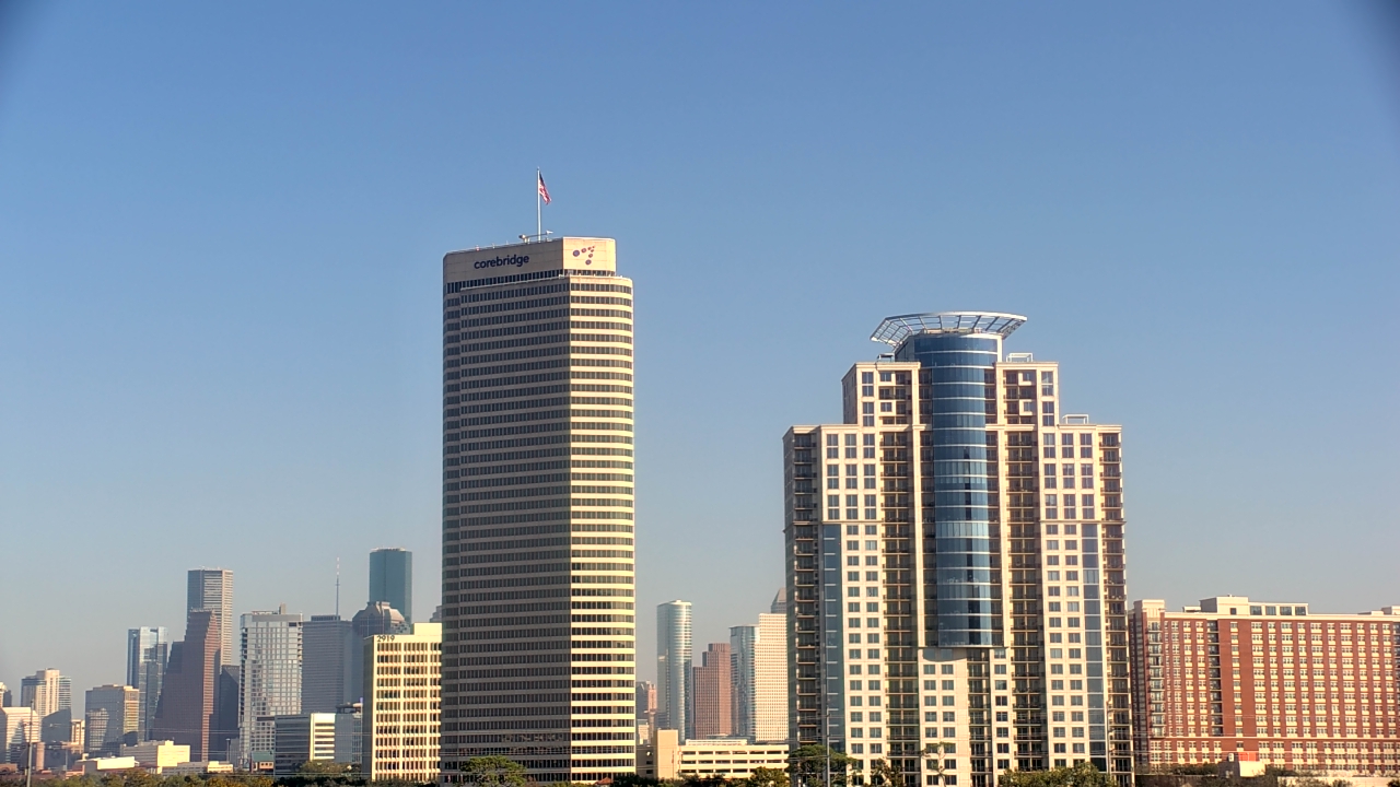 Thumbnail for current weather camera view from St Thomas High School in Houston, Texas