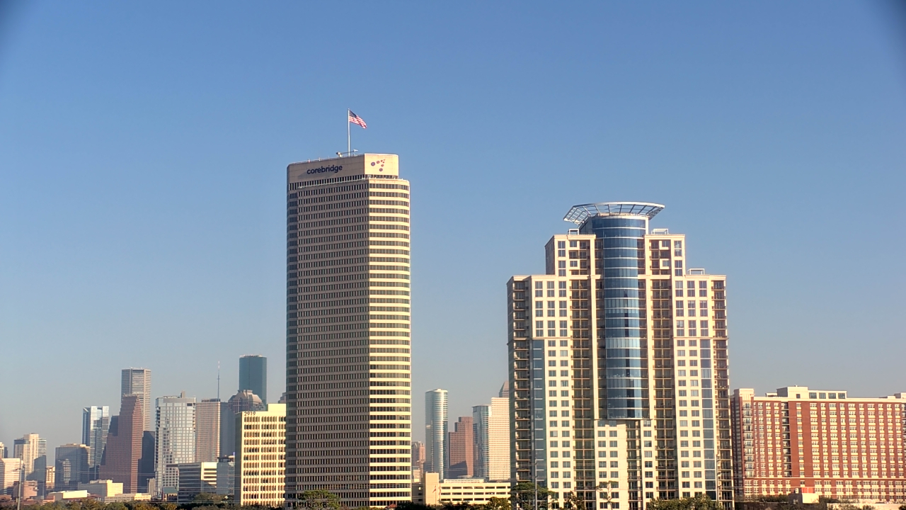 Thumbnail for current weather camera view from St Thomas High School in Houston, Texas