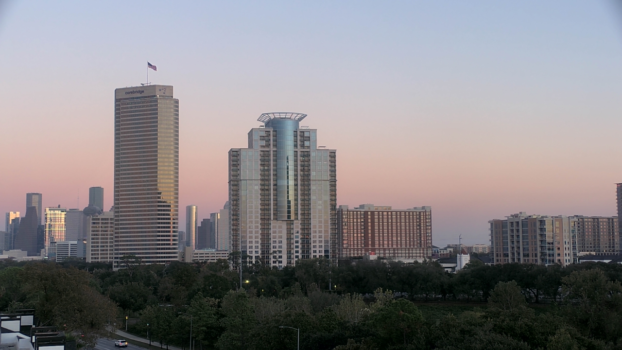 Thumbnail for current weather camera view from St Thomas High School in Houston, Texas