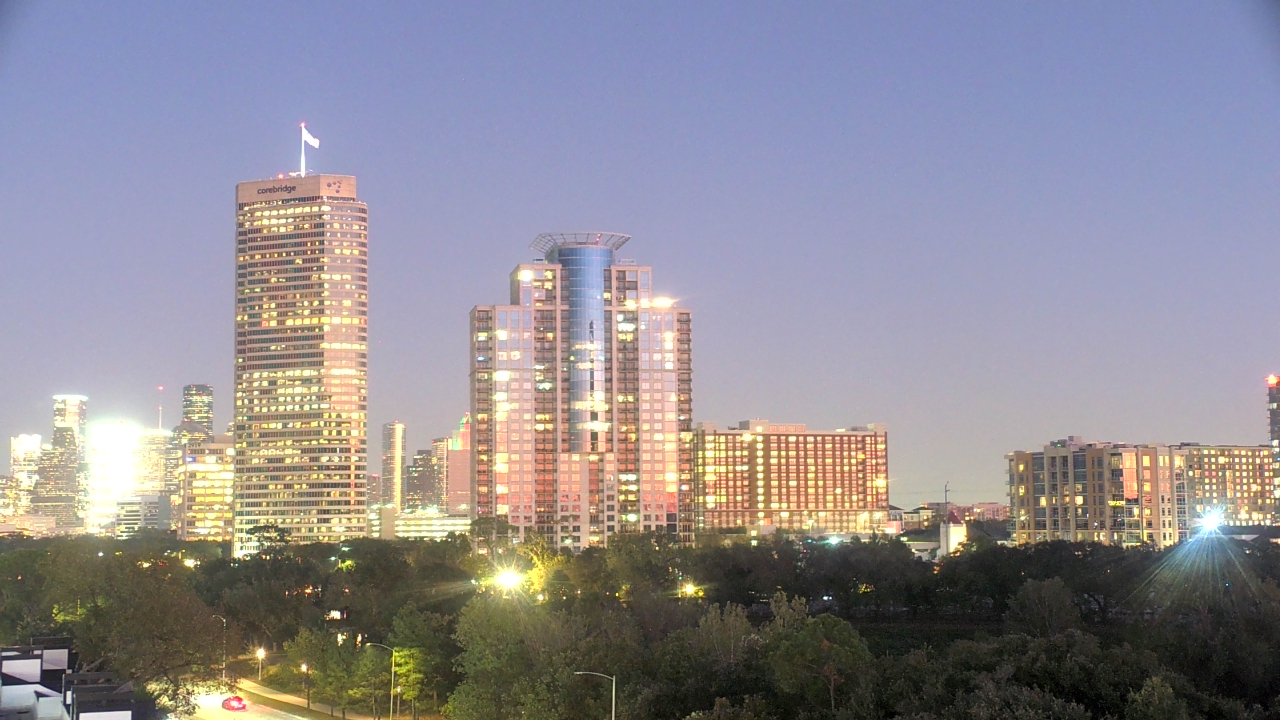 Thumbnail for current weather camera view from St Thomas High School in Houston, Texas