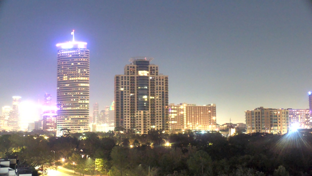 Thumbnail for current weather camera view from St Thomas High School in Houston, Texas