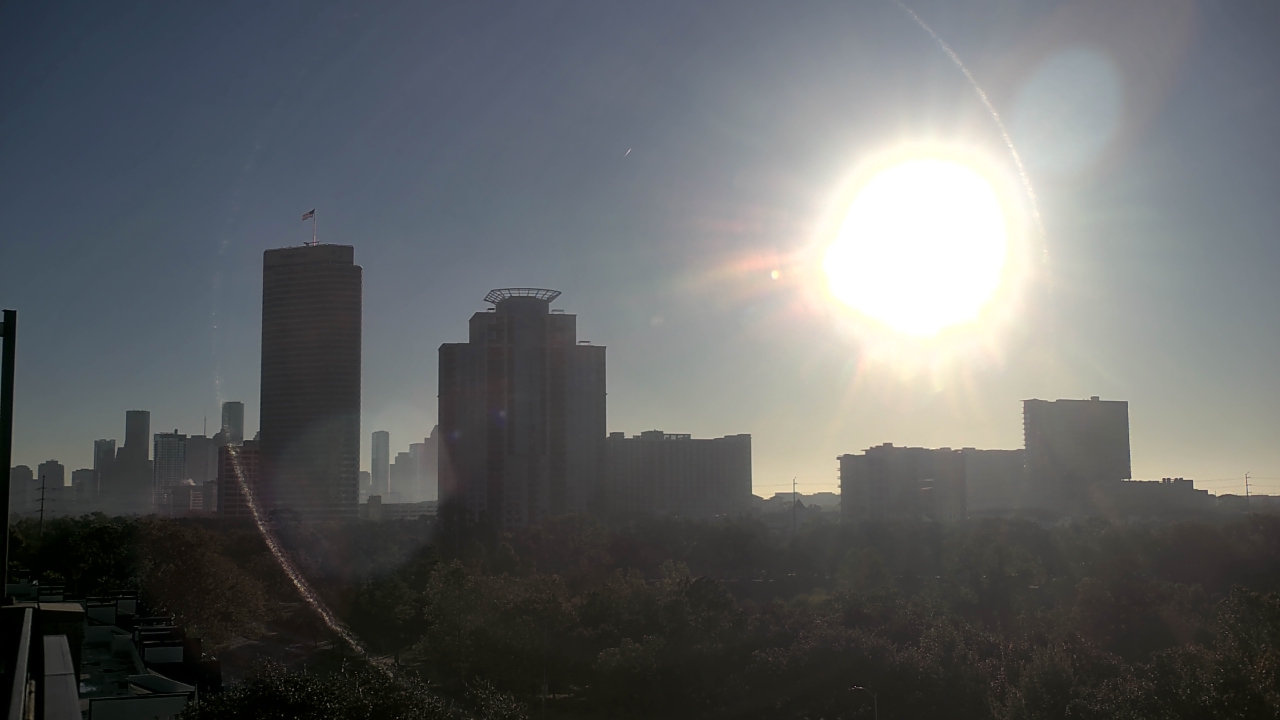 Thumbnail for current weather camera view from St Thomas High School in Houston, Texas