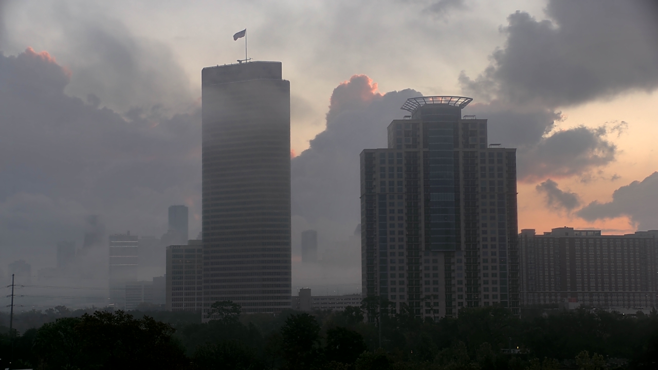 Thumbnail for current weather camera view from St Thomas High School in Houston, Texas