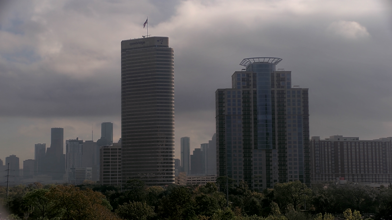 Thumbnail for current weather camera view from St Thomas High School in Houston, Texas