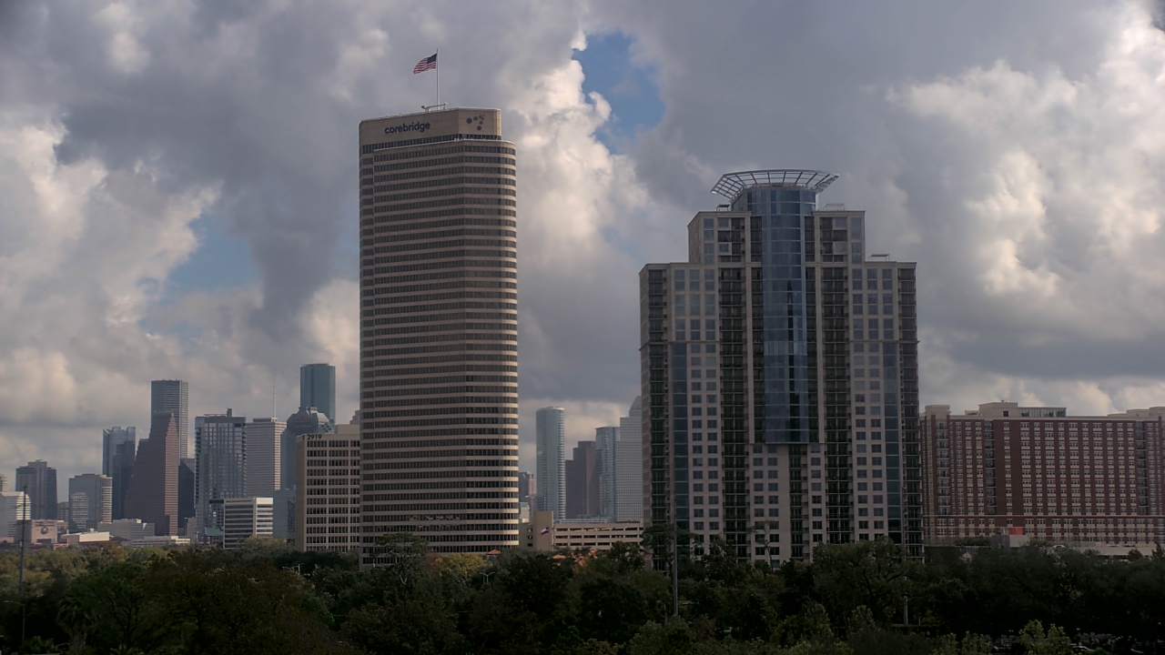 Thumbnail for current weather camera view from St Thomas High School in Houston, Texas