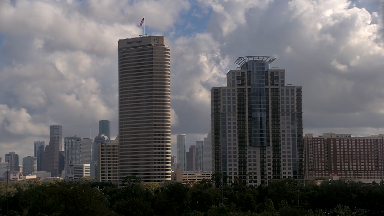 Thumbnail for current weather camera view from St Thomas High School in Houston, Texas