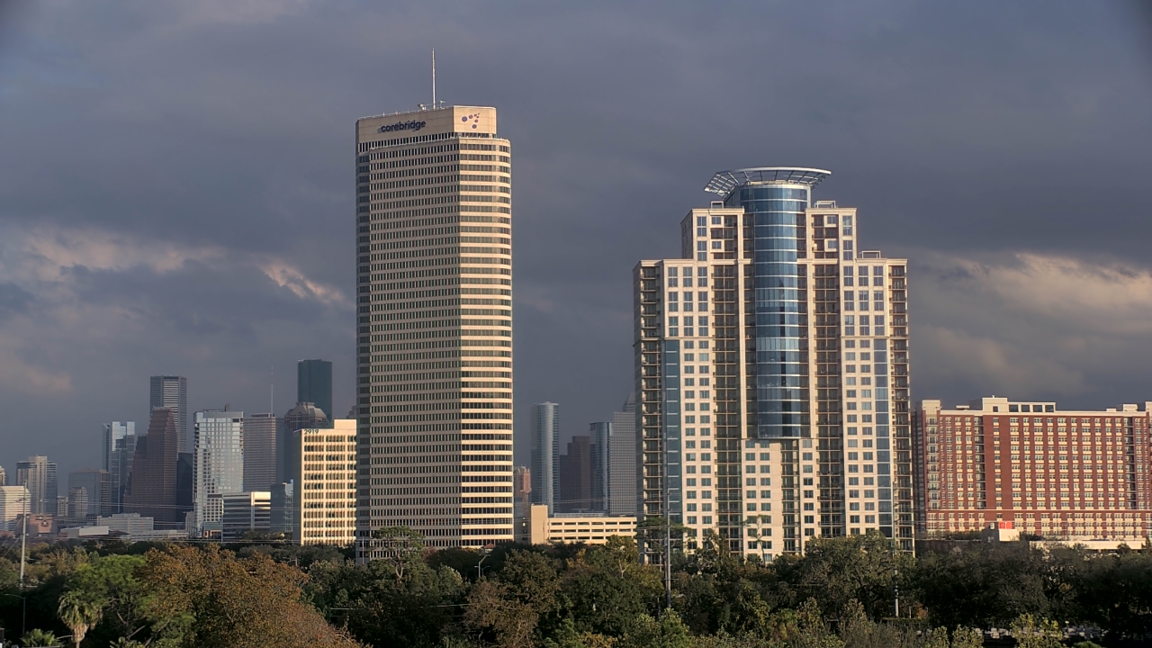Thumbnail for current weather camera view from St Thomas High School in Houston, Texas