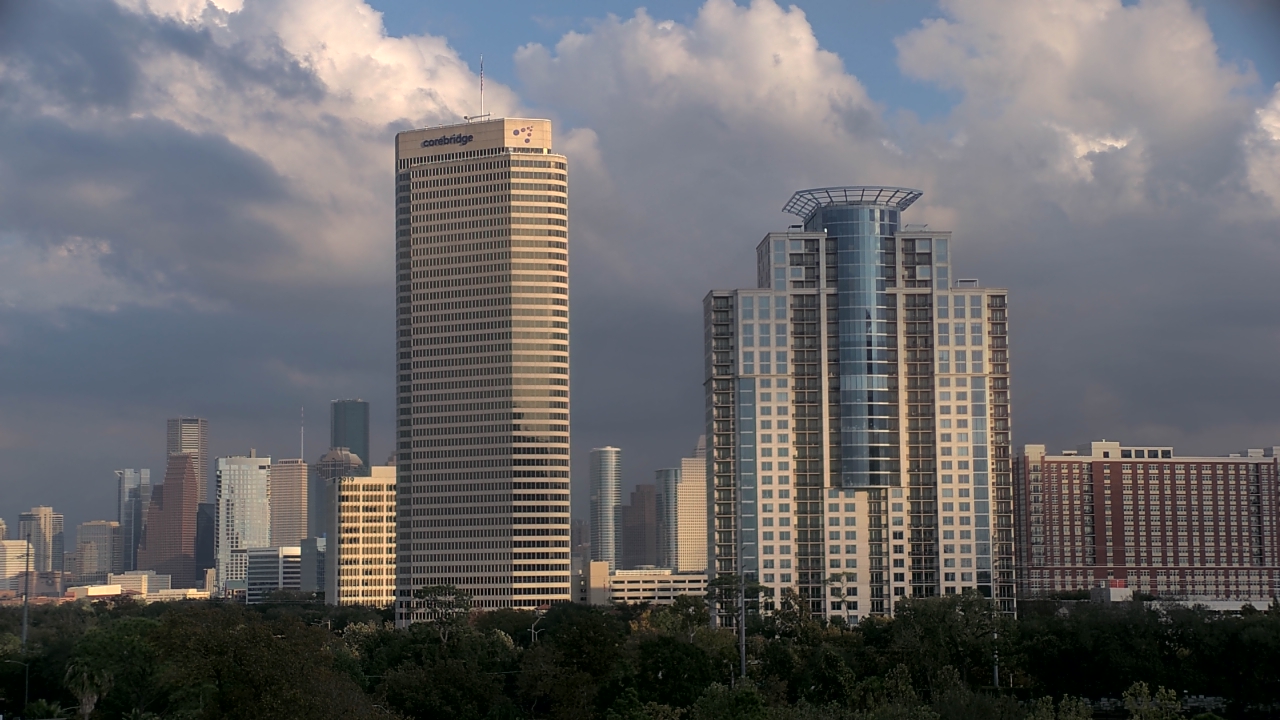 Thumbnail for current weather camera view from St Thomas High School in Houston, Texas