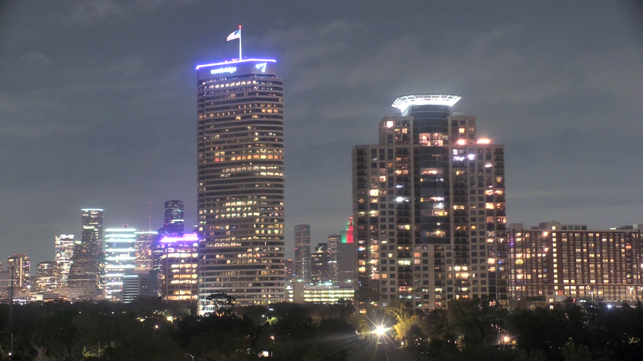 Thumbnail for current weather camera view from St Thomas High School in Houston, Texas