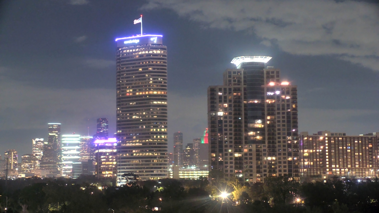 Thumbnail for current weather camera view from St Thomas High School in Houston, Texas