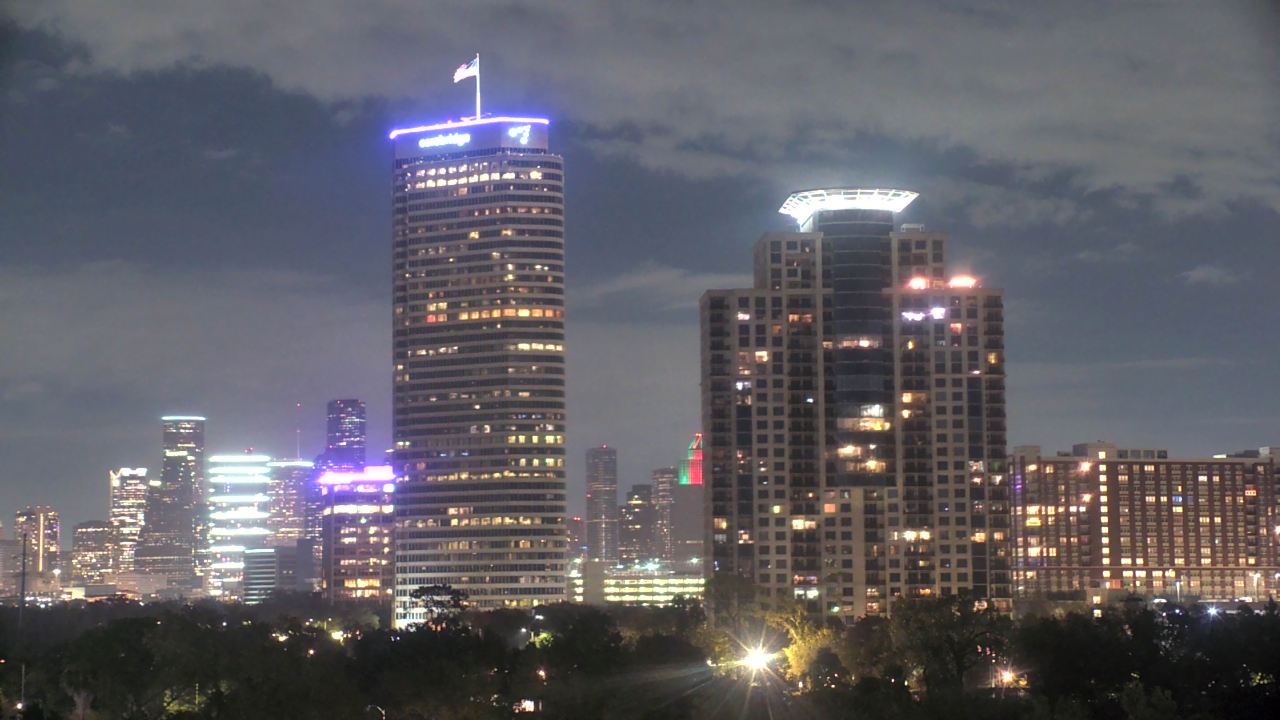 Thumbnail for current weather camera view from St Thomas High School in Houston, Texas