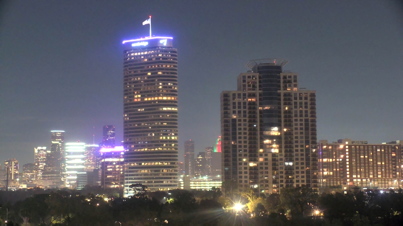 Thumbnail for current weather camera view from St Thomas High School in Houston, Texas