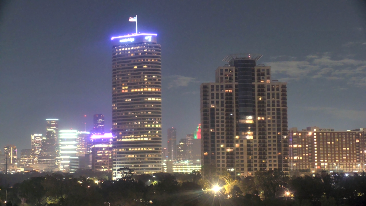 Thumbnail for current weather camera view from St Thomas High School in Houston, Texas