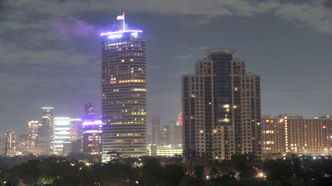 Thumbnail for current weather camera view from St Thomas High School in Houston, Texas