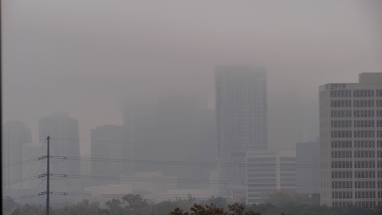 Thumbnail for current weather camera view from St Thomas High School in Houston, Texas