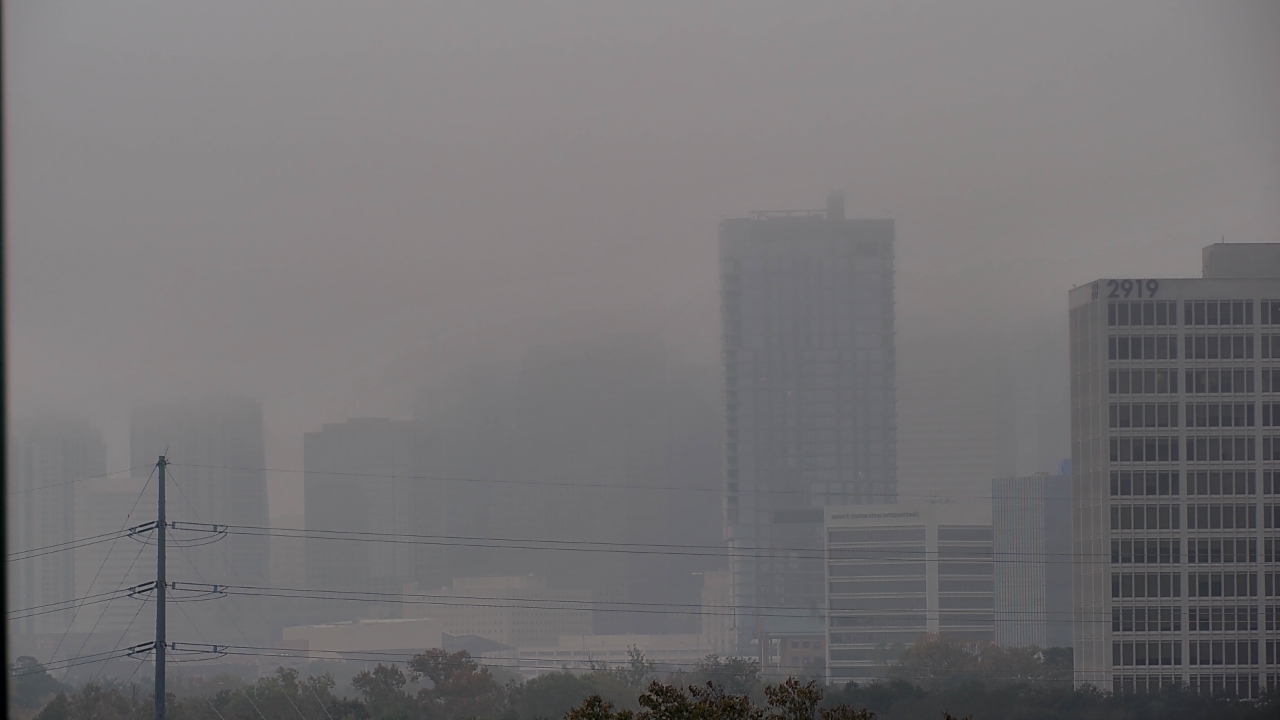 Thumbnail for current weather camera view from St Thomas High School in Houston, Texas