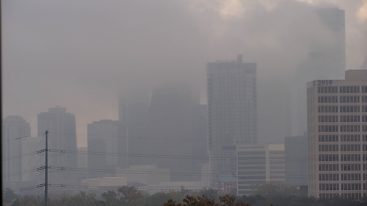 Thumbnail for current weather camera view from St Thomas High School in Houston, Texas