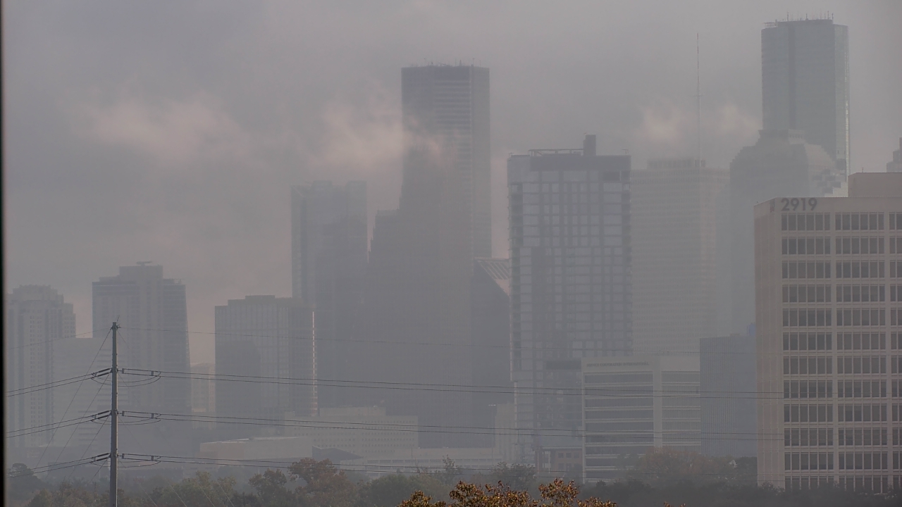 Thumbnail for current weather camera view from St Thomas High School in Houston, Texas