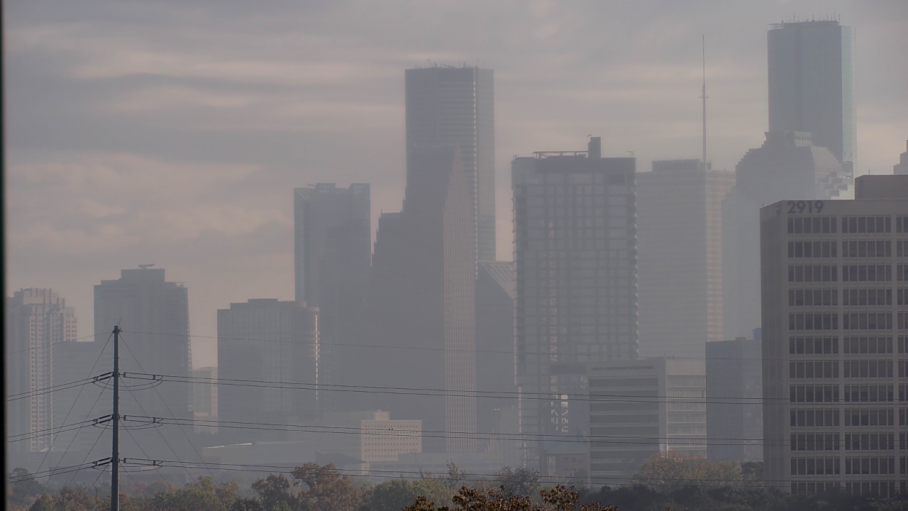 Thumbnail for current weather camera view from St Thomas High School in Houston, Texas