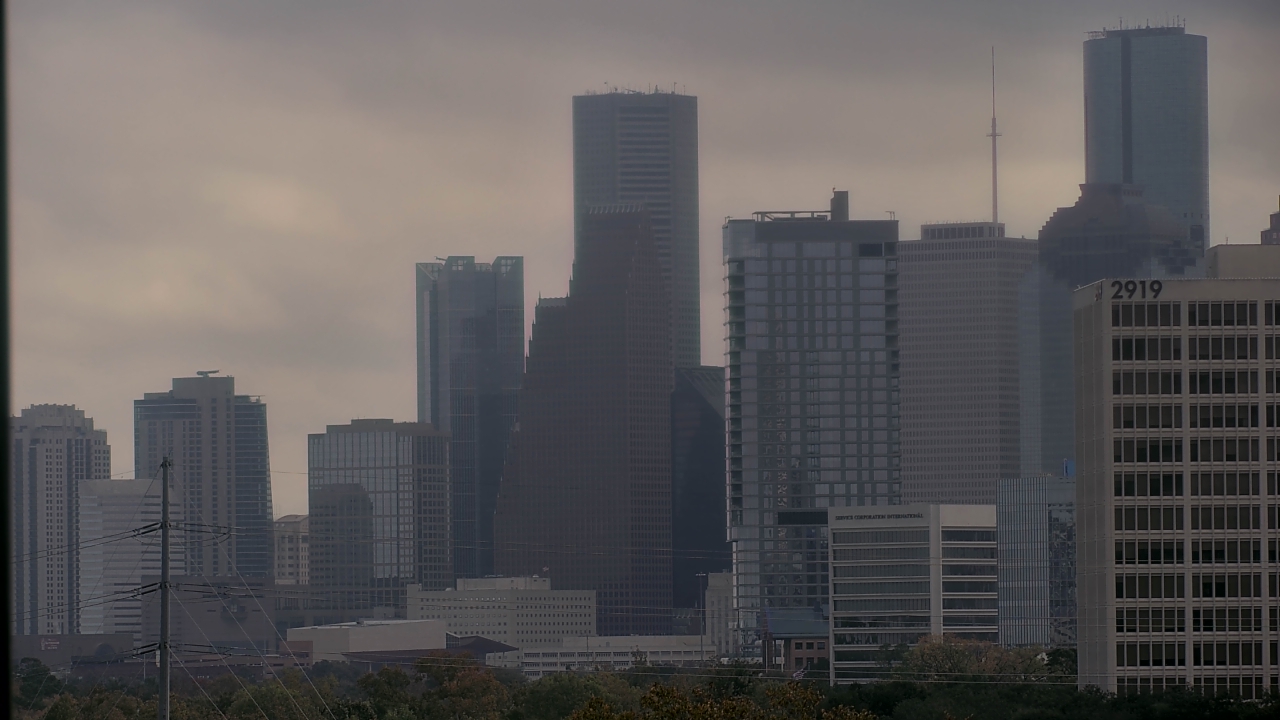Thumbnail for current weather camera view from St Thomas High School in Houston, Texas