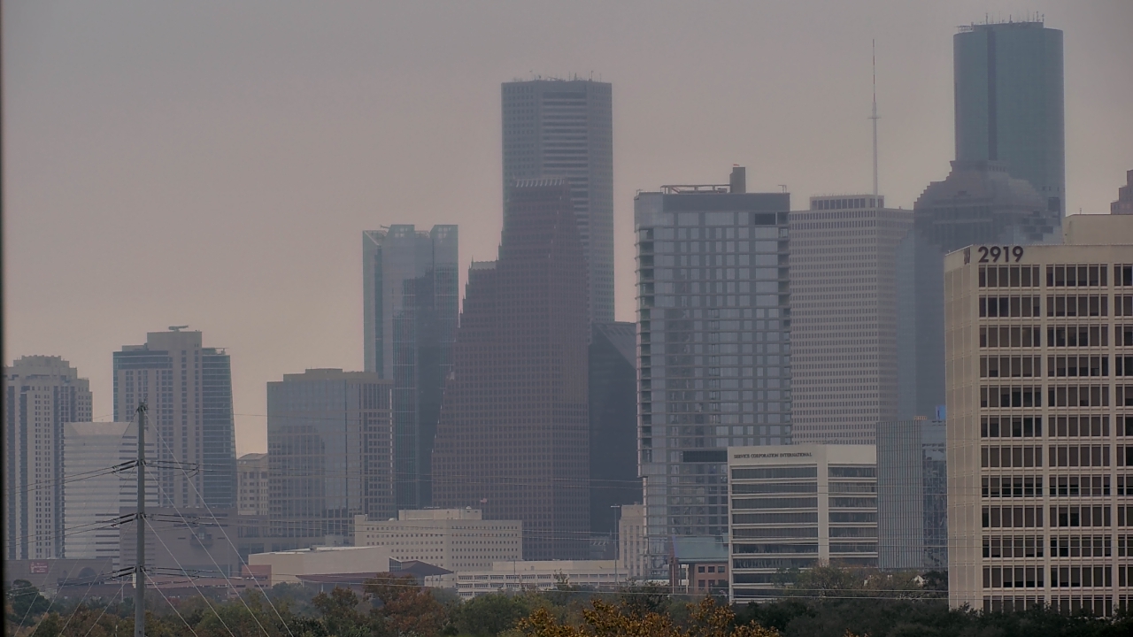Thumbnail for current weather camera view from St Thomas High School in Houston, Texas