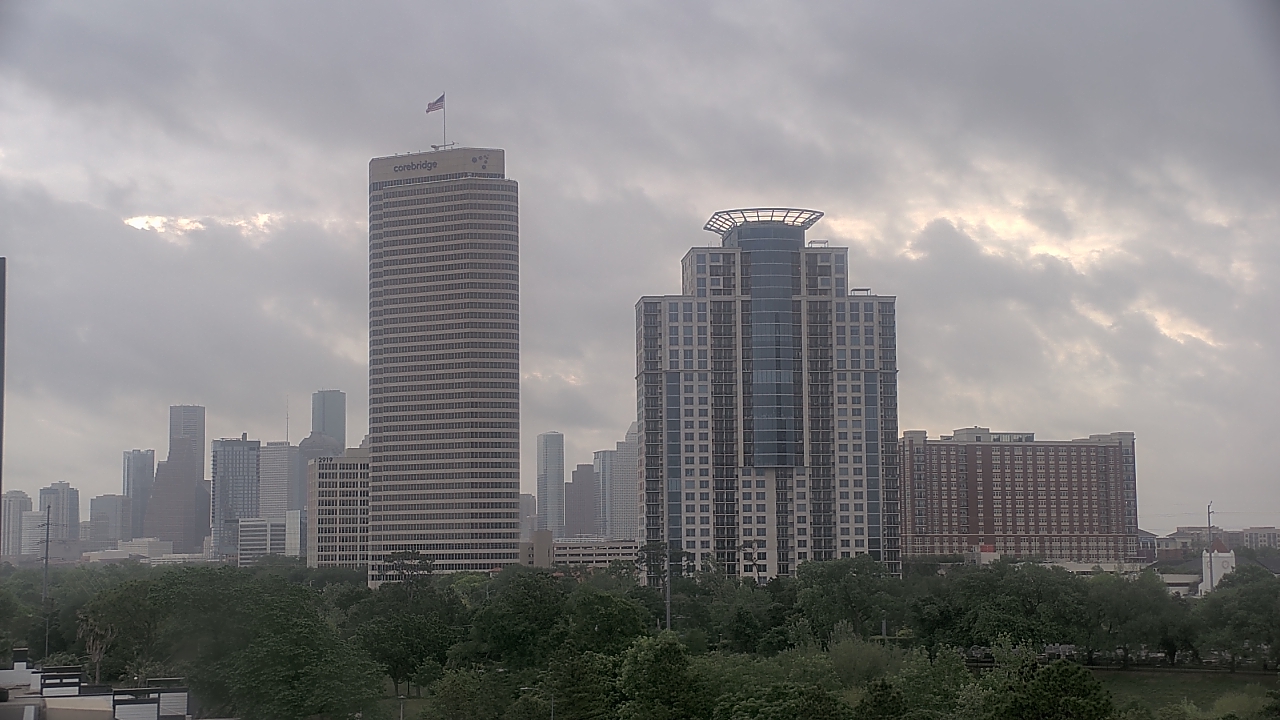 Thumbnail for current weather camera view from St Thomas High School in Houston, Texas