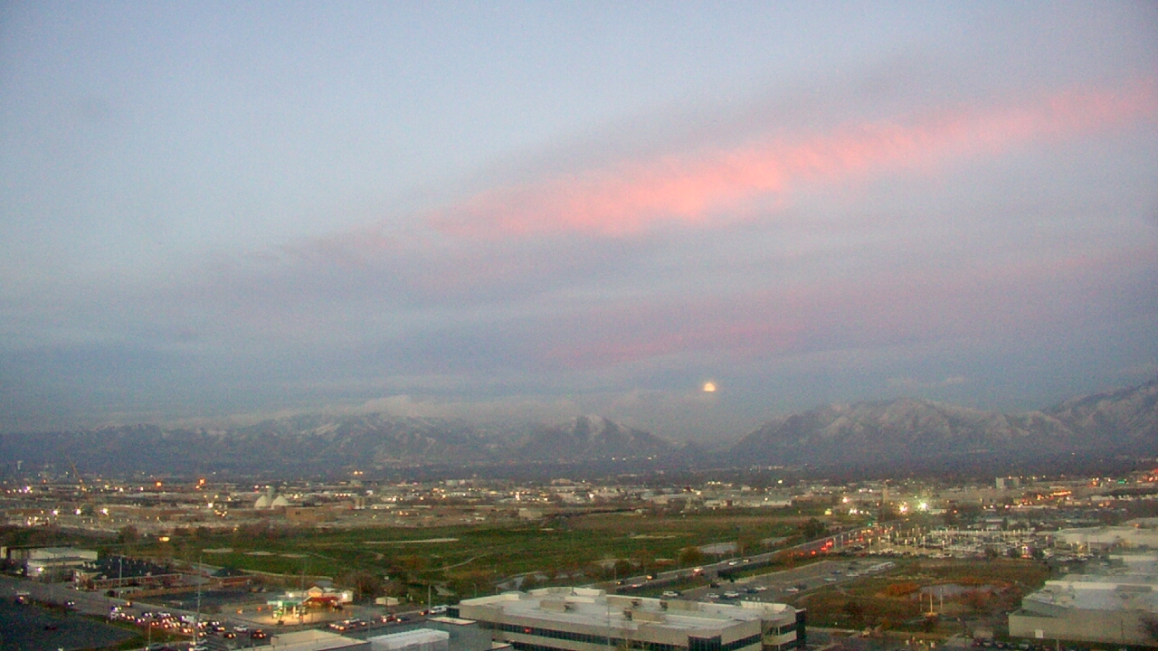 Thumbnail for current weather camera view from Salt Lake County Unified Fire Authority in South Salt Lake, Utah