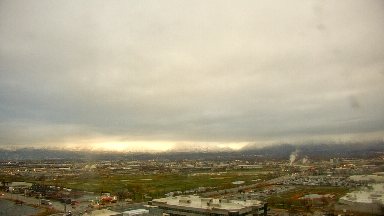 Thumbnail for current weather camera view from Salt Lake County Unified Fire Authority in South Salt Lake, Utah