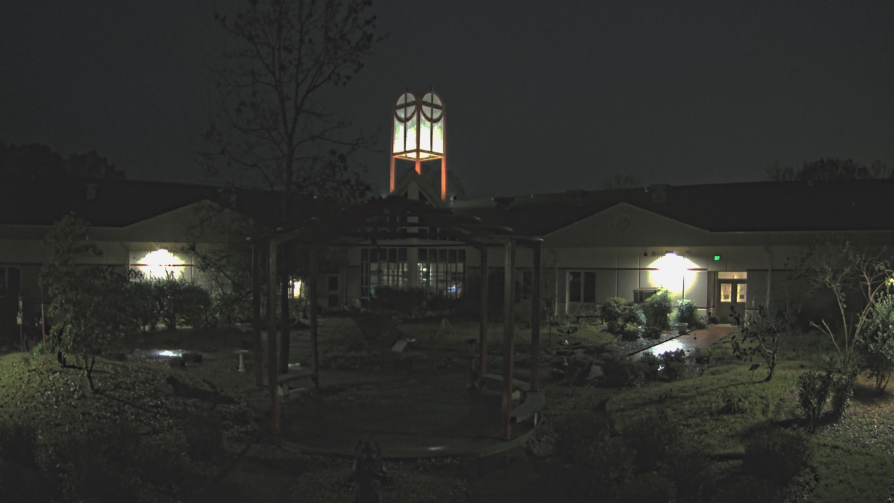 Thumbnail for current weather camera view from Sacred Heart School in Southaven, Mississippi